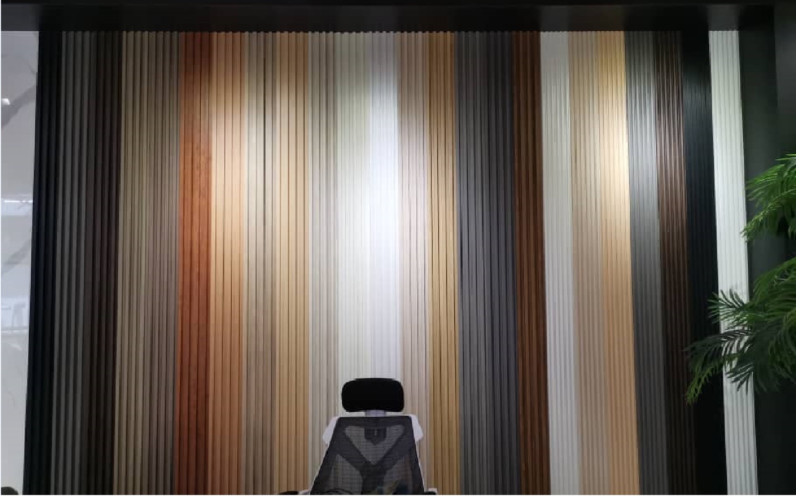 ECOCLASS WALL LINE 300X16X2.5CM A4-02 NATURAL OAK 0.48M2