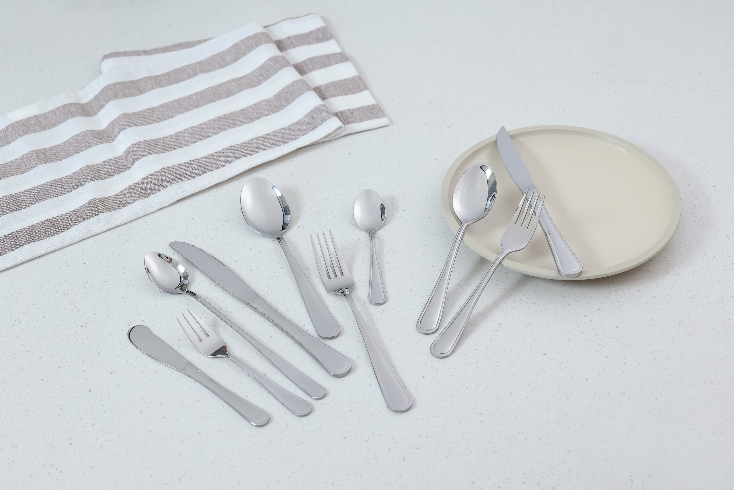 FUKURO MIZU STAINLESS STEEL DINNER FORK (3 PCS)